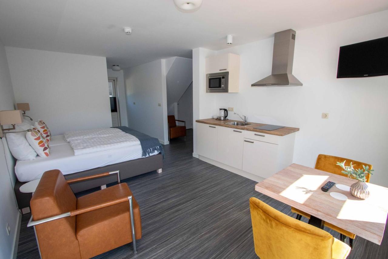 The Town Hotel Studios Appartments Zuidzande Luaran gambar